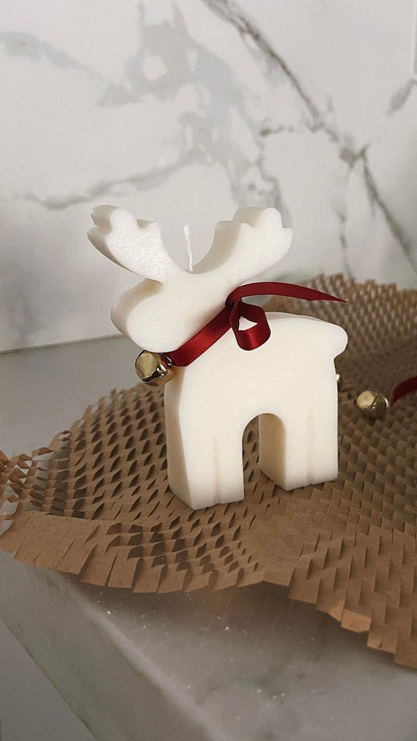 Santa's Gift Box | Reindeer Fragrances Candles | Set of 2 - Image 2